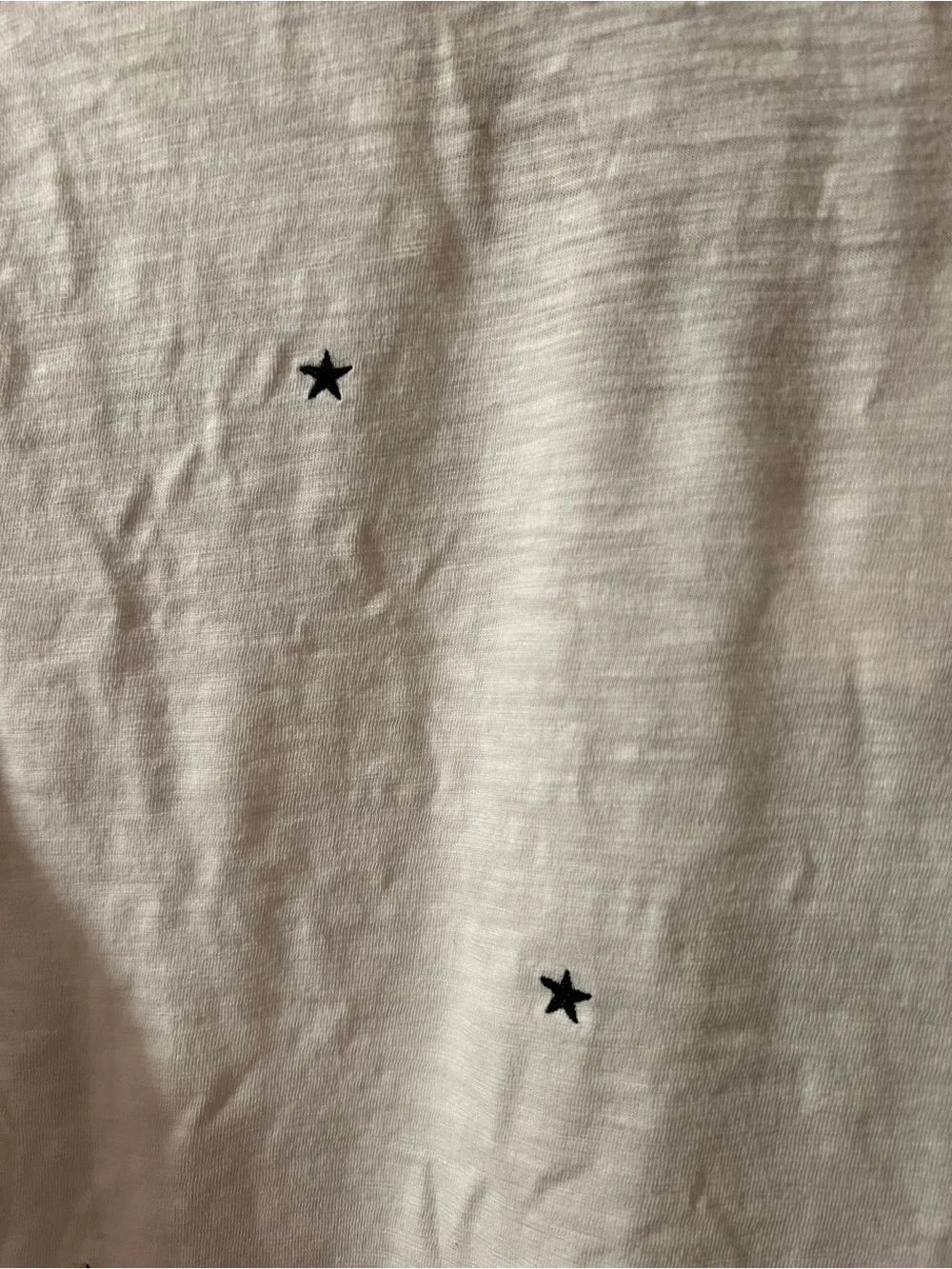 Anthropologie T.LA White V-Neck T-Shirt with Black Stars - NWT - Medium - Picture 8 of 16
